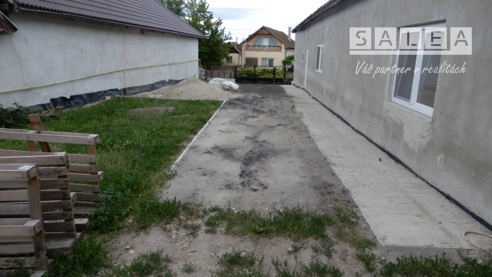 Útulný Rodinný dom, 130 m2, rekonštrukcia, Zbrojníky, okr. Levice