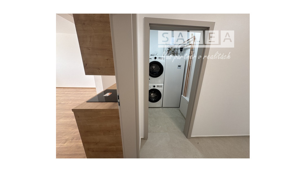 POSLEDNÝ 3i byt+kuchyňa 1xparkovacie miesto (96m2) Piešťany