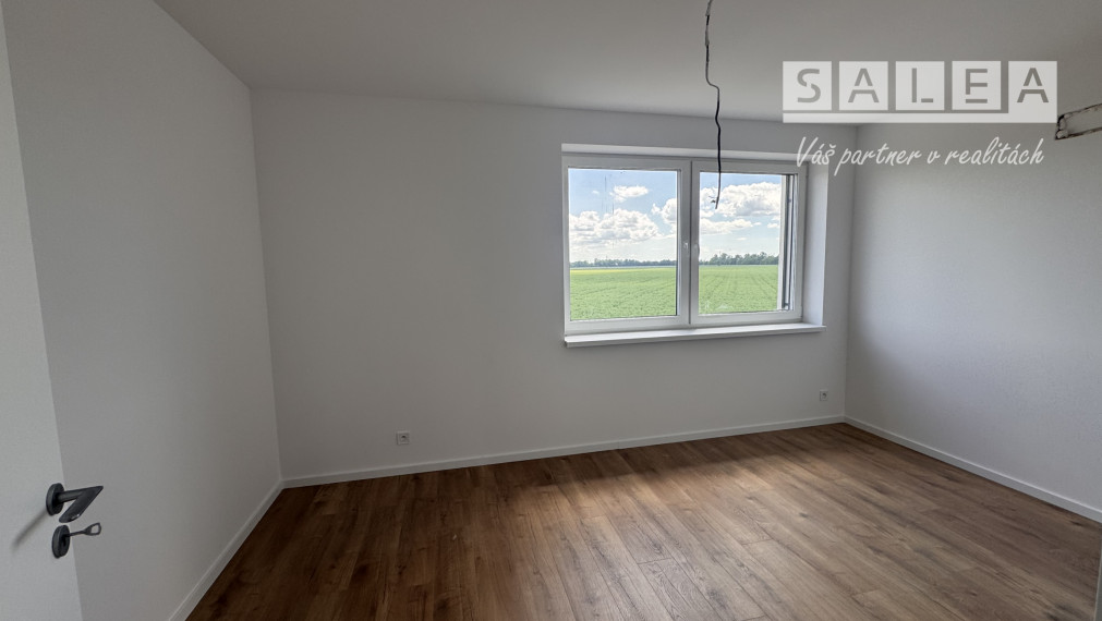 POSLEDNÝ 3i byt+kuchyňa (96m2)+1x parkovanie Piešťany