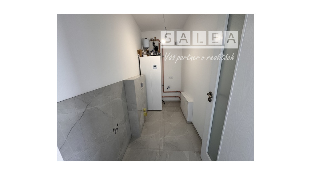 POSLEDNÝ 3i byt+kuchyňa+1x park. miesto (96m2) Krakovany
