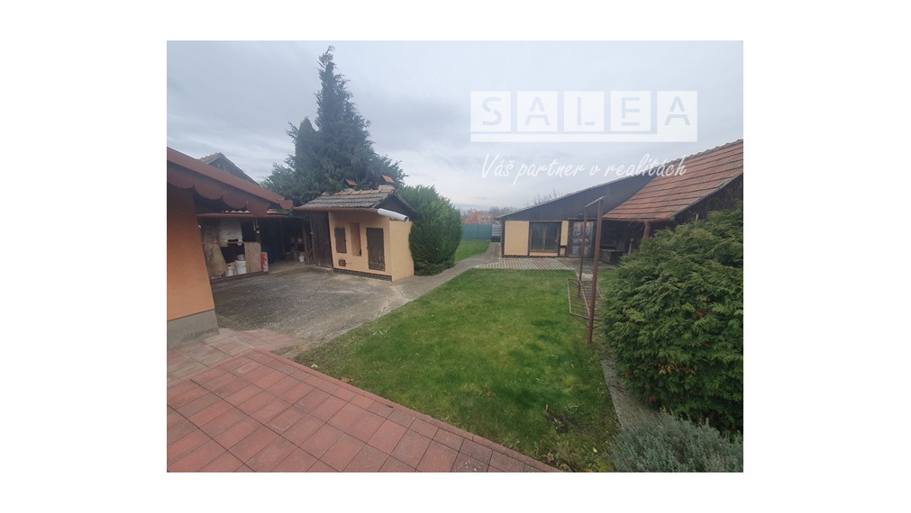 Rodinný dom 5izb.1438m2+garáž+4x park. miesto  Dubové pri TT