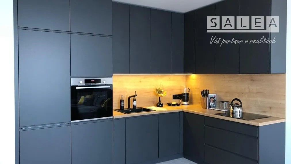 POSLEDNÝ Rodinný dom 4-izbový+terasa (18m2) Dvorníky pri HC