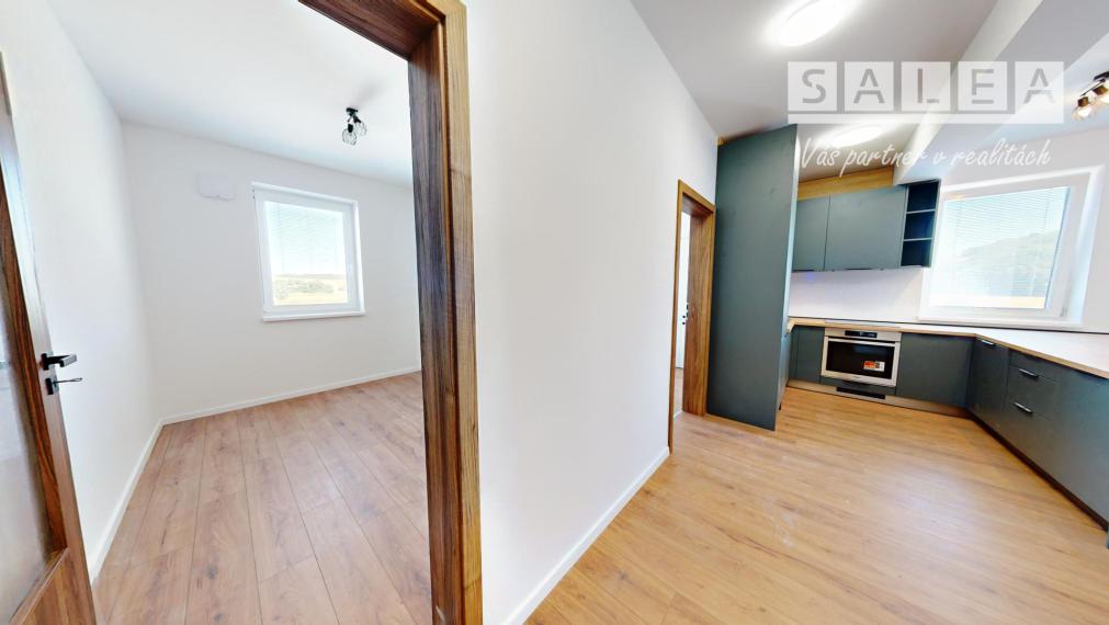 NOVÉ 3-izbový byt (57,8m2)+balkón (3,5m2)  Dvorníky pri HC