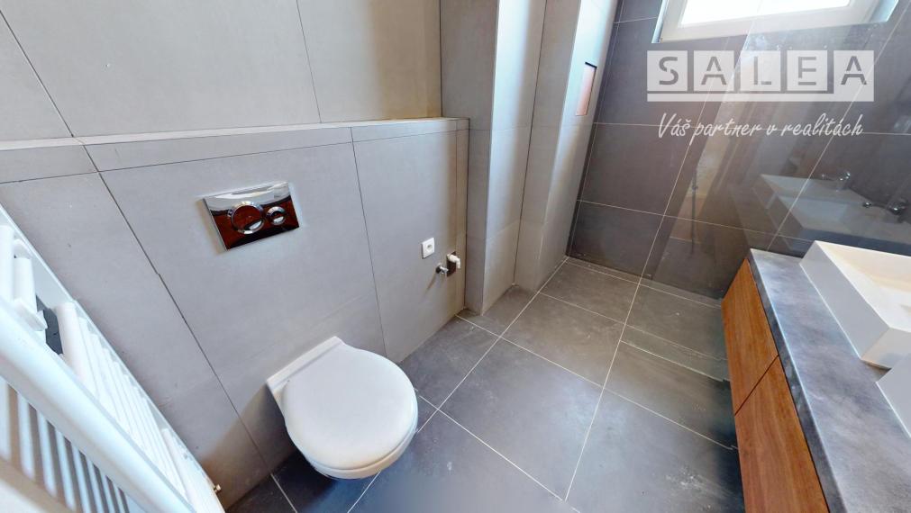 NOVÉ 3-izbový byt (57,8m2)+balkón (3,5m2)  Dvorníky pri HC