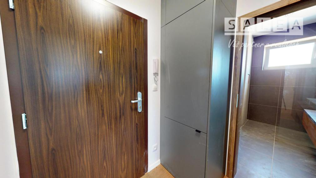 NOVÉ 3-izbový byt (57,8m2)+balkón (3,5m2)  Dvorníky pri HC