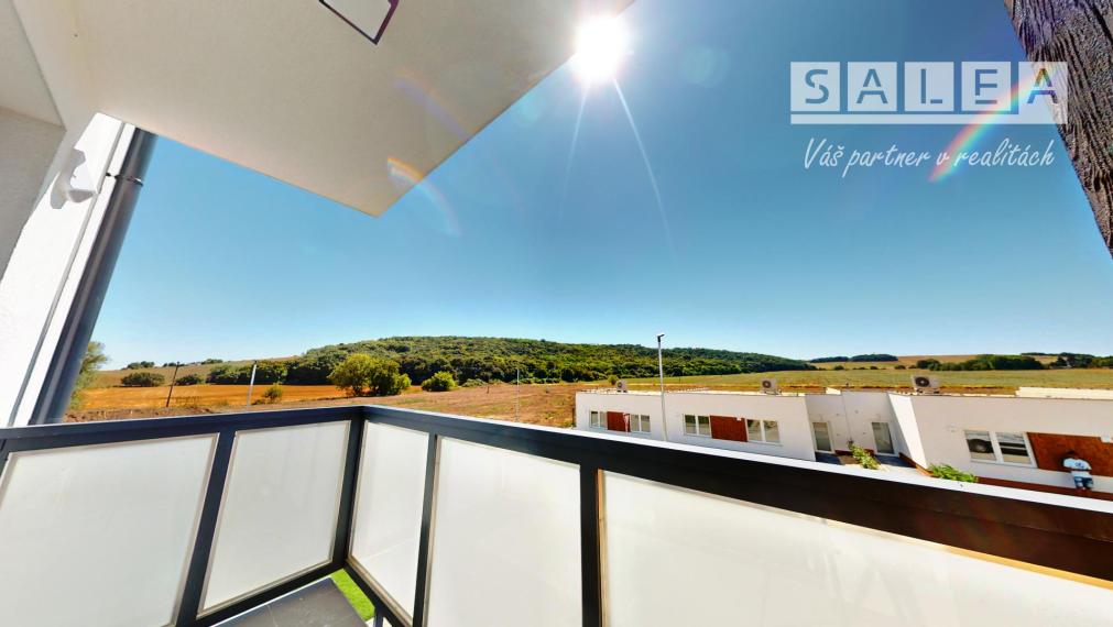 NOVÉ 3-izbový byt (57,8m2)+balkón (3,5m2)  Dvorníky pri HC