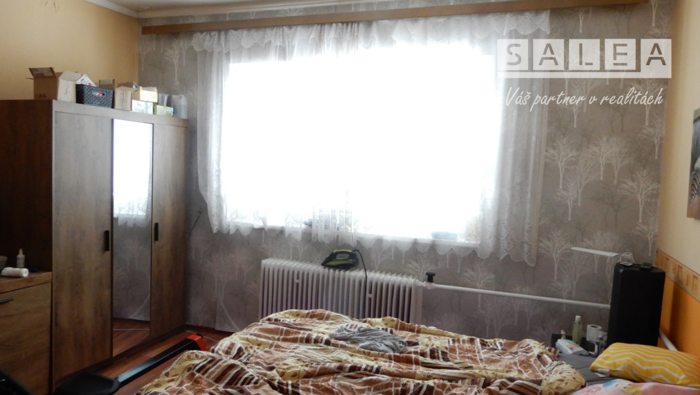 Rodinný dom,140 m2,garáž,letná kuchyňa,Hronovce, okr. Levice