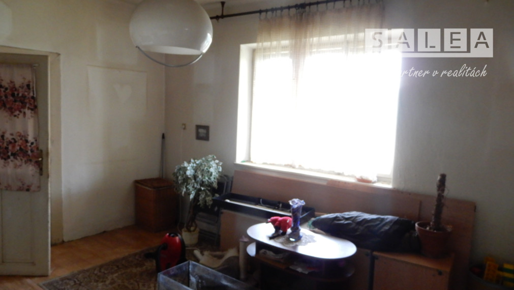 Rodinný dom v kľudnej časti obce, 130 m2, Šahy, časť Tešmak, okr. Levice