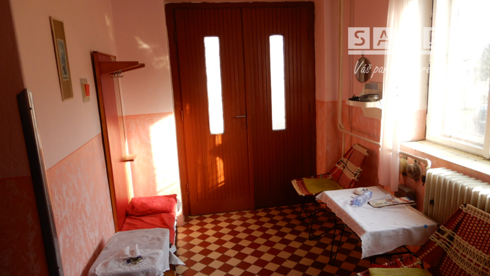 Slnečný rodinný dom, 121 m2, garáž, Pastovce, okr. Levice