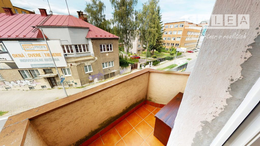 STAROMESTSKÝ 2-IZBOVÝ BYT S BALKÓNOM, 87m2, ŽILINA - CENTRUM