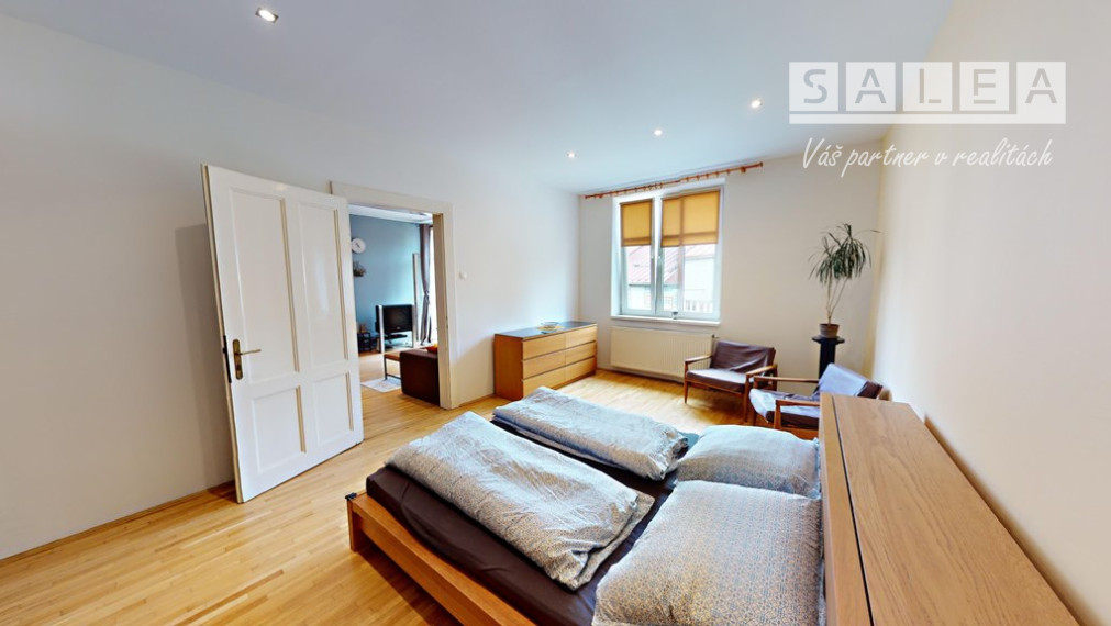 STAROMESTSKÝ 2-IZBOVÝ BYT S BALKÓNOM, 87m2, ŽILINA - CENTRUM