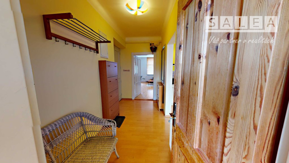 STAROMESTSKÝ 2-IZBOVÝ BYT S BALKÓNOM, 87m2, ŽILINA - CENTRUM
