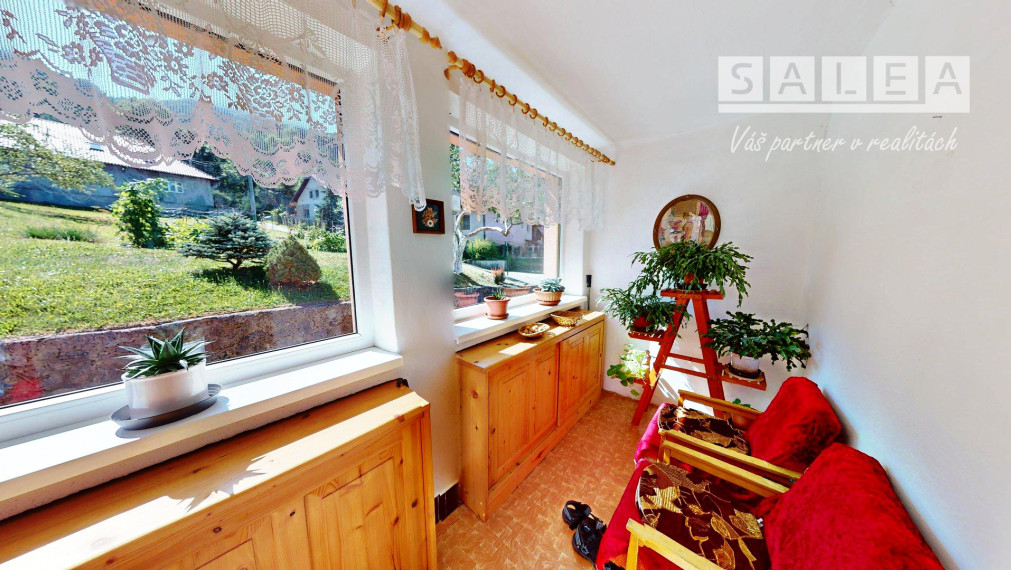 RODINNÝ DOM TERCHOVÁ - VYŠNÉ KAMENCE, POZEMOK 2398 m²