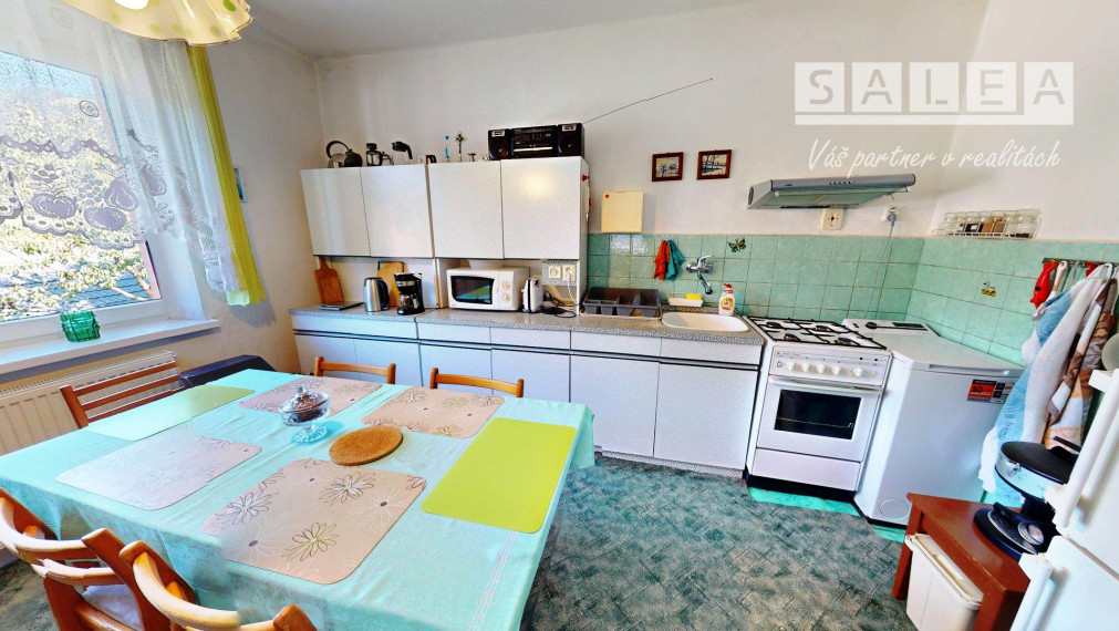 RODINNÝ DOM TERCHOVÁ - VYŠNÉ KAMENCE, POZEMOK 2398 m²