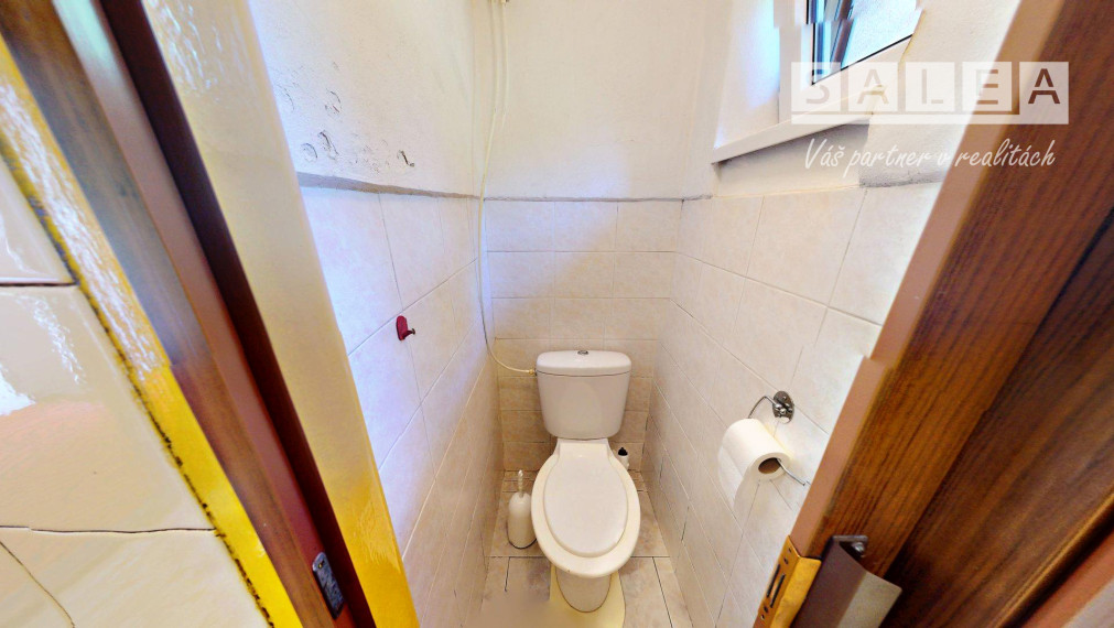 RODINNÝ DOM TERCHOVÁ - VYŠNÉ KAMENCE, POZEMOK 2398 m²