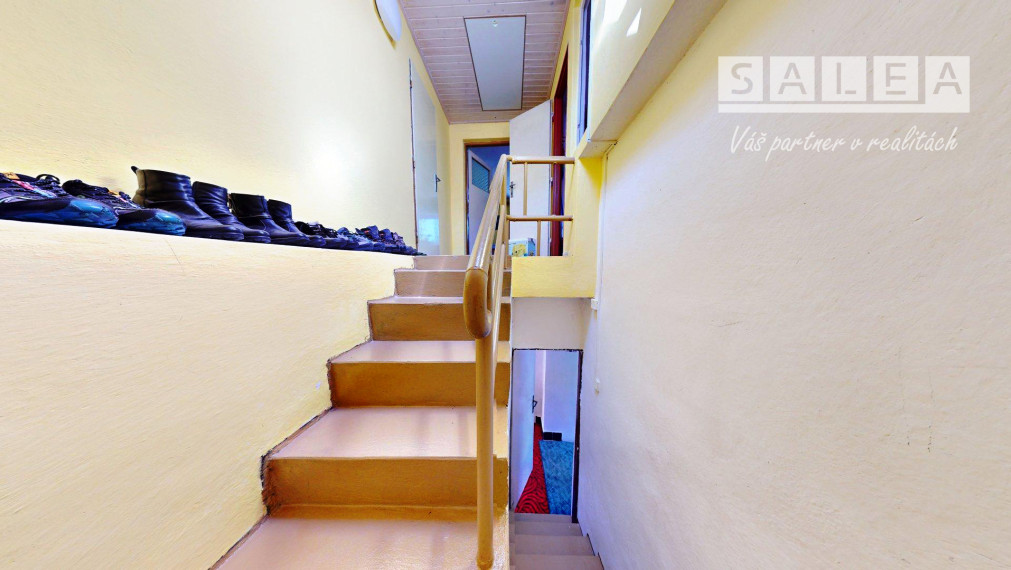 RODINNÝ DOM TERCHOVÁ - VYŠNÉ KAMENCE, POZEMOK 2398 m²