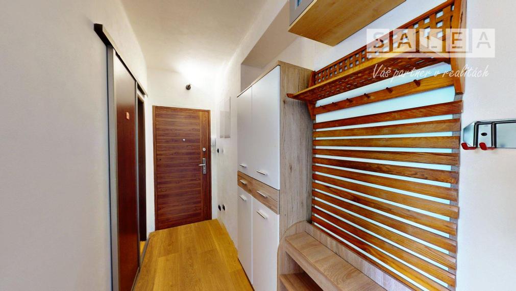 2-IZBOVÝ BYT, 55 m², VEĽKÝ BALKÓN, LIPTOV - MALATÍNY