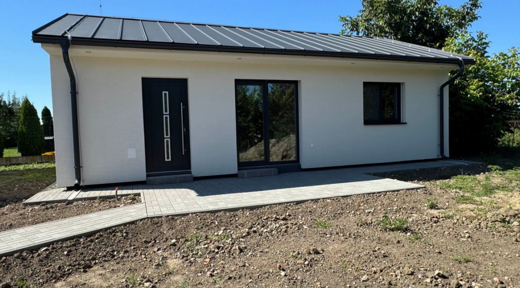 3 izbový rodinný dom Kajal o výmere 58 m2 na pozemku 220 m2 ( môžnosť dokúpiť pozemok) 