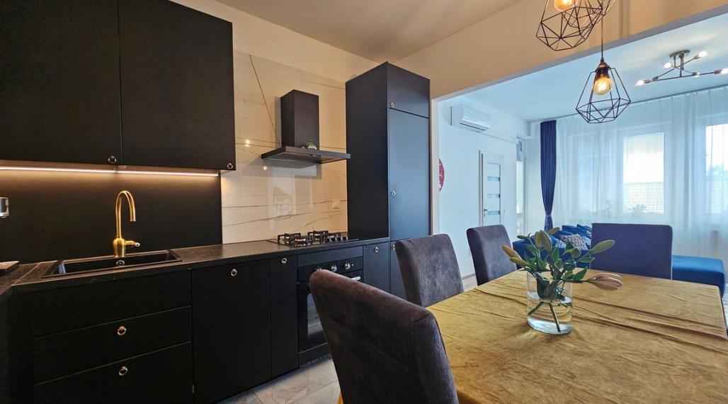 3i byt 114m2, vynikajúca poloha, dve kúpeľne, Sládkovičovo