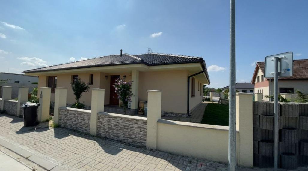 Novostavba 4-izbový RD Lehnice, dvojgaráž, 100 m2