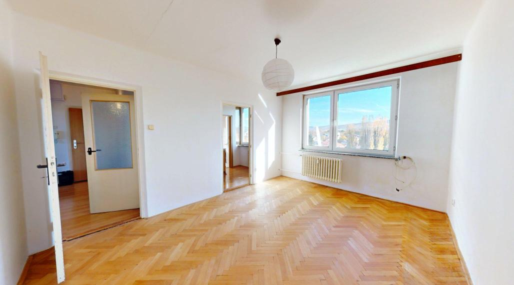 Exkluzívne Zaujímavý 3izbový byt pri Priori 65m2 Výťah