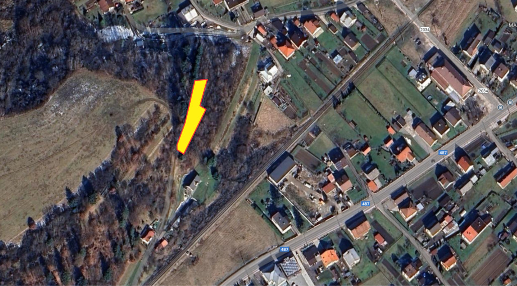 STAŠKOV - REKREAČNÝ POZEMOK 1372m2