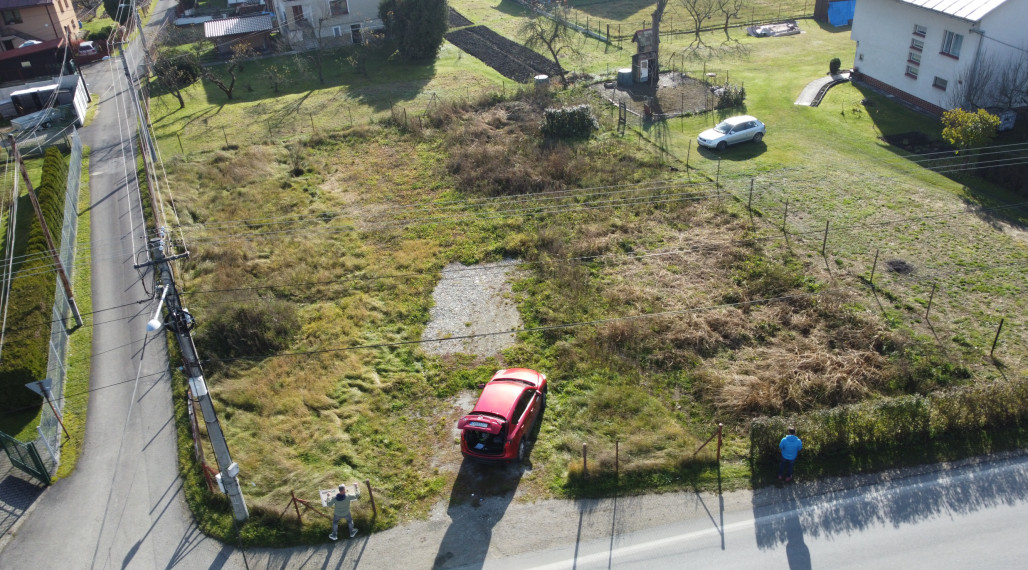 STAŠKOV - STAVEBNÝ POZEMOK 1060 m2 ALEBO (2 x 530 m2)