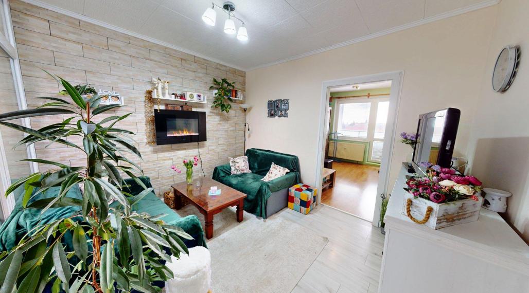 3 - izbový byt v meste Vrbové o výmere 54m2.