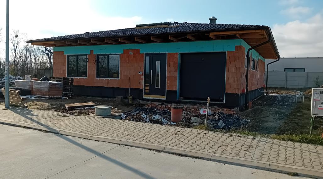 4 izbový bungalov, garáž, 540m2, Hájna ulica, Bernolákovo