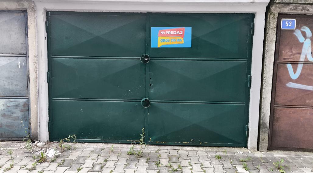 SAMOSTATNE STOJACA GARÁŽ, 18m2, ŽILINA - KOMENSKÉHO