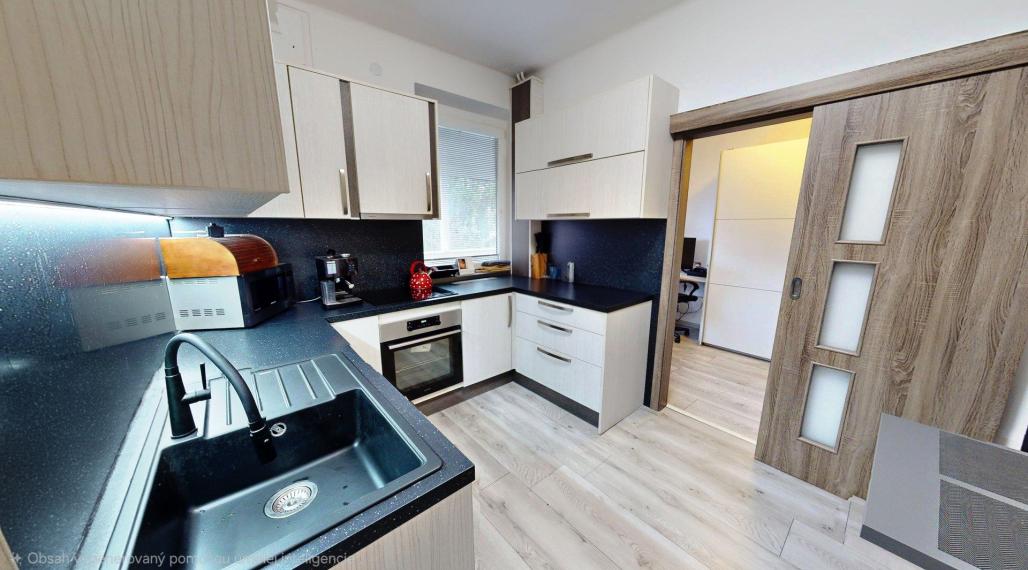 Zariadený 3-izbový byt s loggiou, 87m², v Galanta pri Lidli