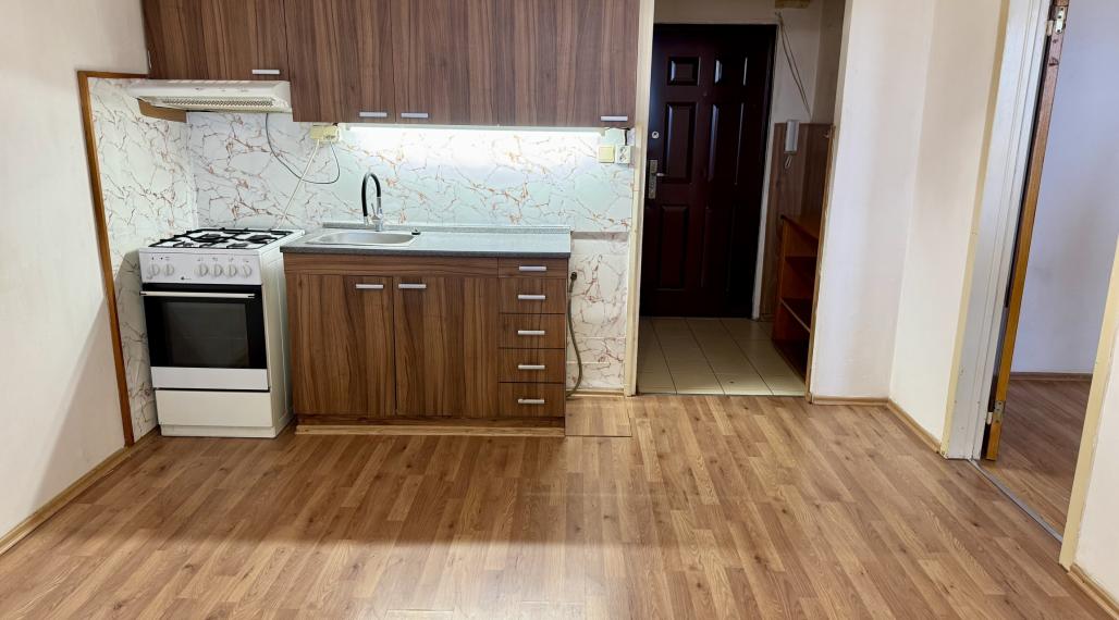 1 izbový byt Šaľa ul. V. Šrobára s výťahom 38,40 m2- EXKLUZÍVNE IBA U NÁS