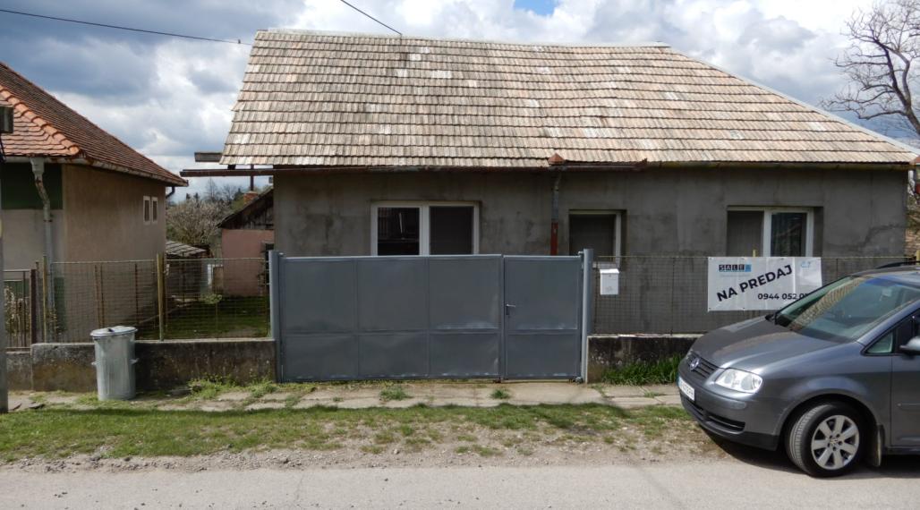 EXKLUZÍVNE! Rodinný dom, 120 m2,  Hronovce, okr. Levice