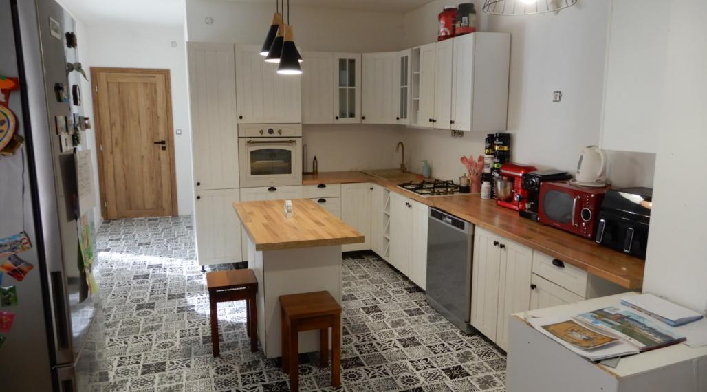 ZNÍŽENÁ CENA! Útulný rodinný dom,120 m2,Devičany,okr. Levice