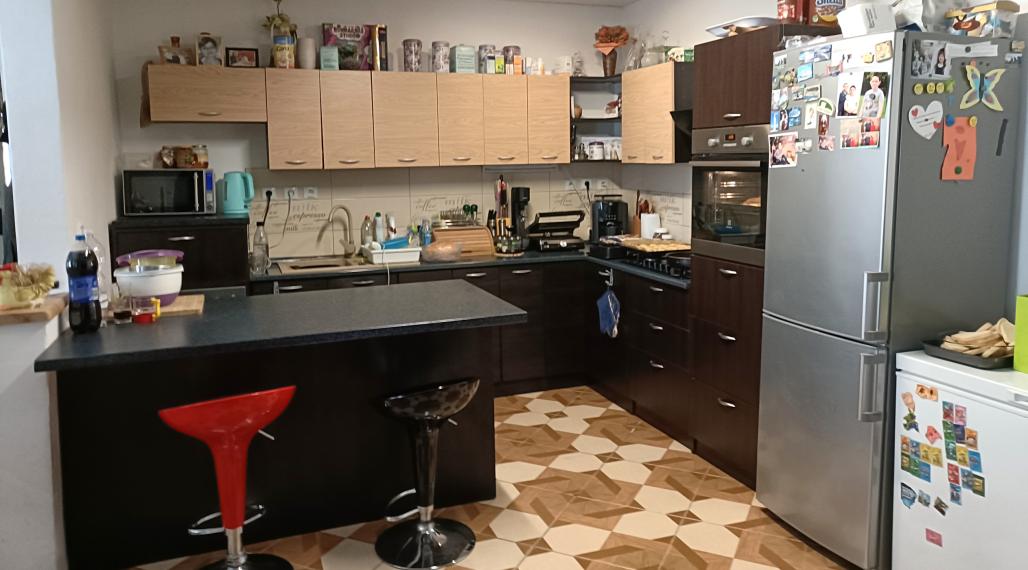 Čiastočne zrekonštruovaný 4izbový RD v Tešedíkove