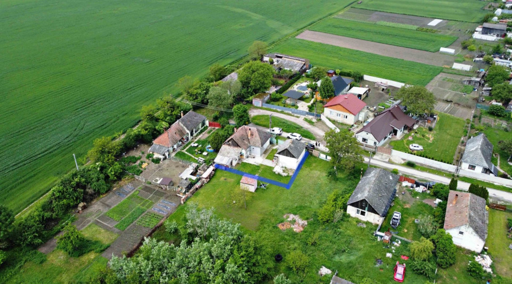 Stavebný pozemok 1 767m2 v tichej lokalite | Tomášikovo