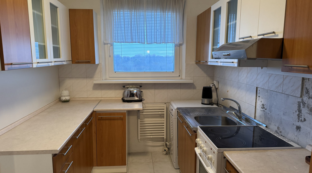 4 izbový byt, veľký byt 82,9 m2 ul. Mostová Šaľa