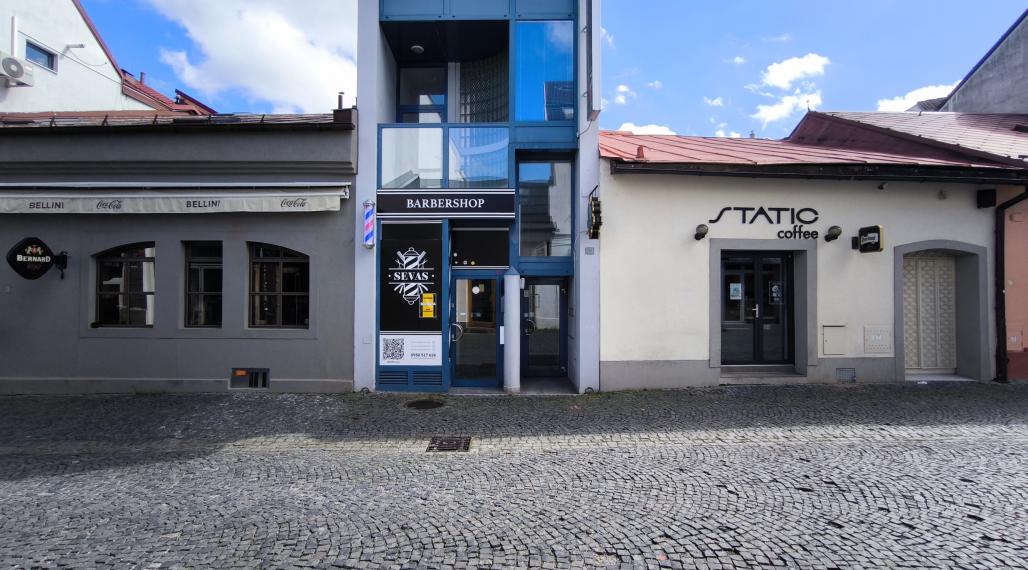 OBCHODNÝ PRIESTOR, 32m2, ŽILINA - CENTRUM