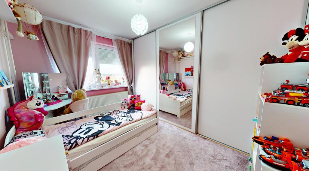 3-i byt s garážou a záhradou – Mostová