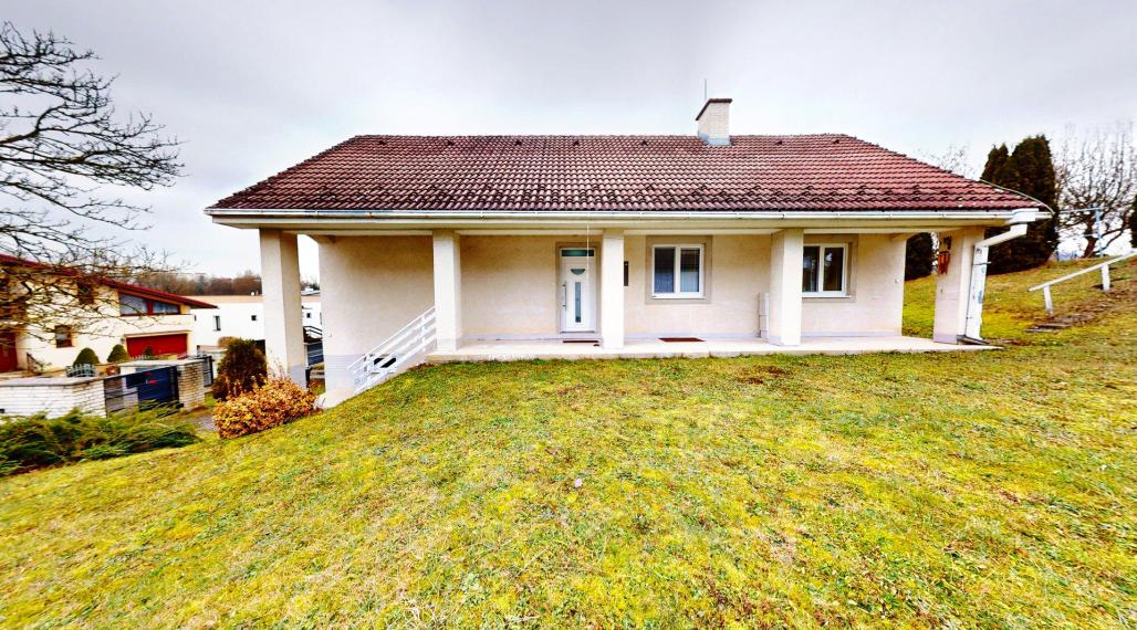 4-IZBOVÝ TEHLOVÝ DOM, POZEMOK 784m2, ŽILINA - ROSINKY