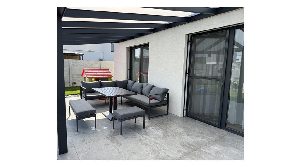 POSLEDNÝ 1-izb.byt+NADŠTANDARD 79m2+terasa Dvorníky pri HC