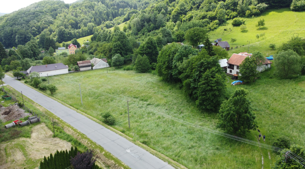 Stavebný pozemok v malebnej obci Ostrý Grúň o výmere 660 m2