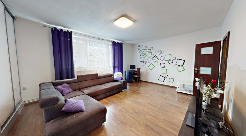 2 izbový byt- Pod sadom, Závodie