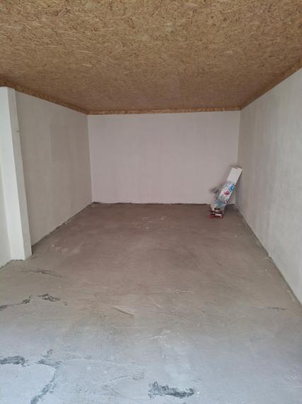 Garáž do prenájmu vo Zvolene na ul. R.Čelku/ Vansovej