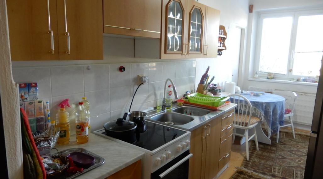 Útulný 3 Izbový byt, 71 m2, balkón, Šarovce, okr. Levice