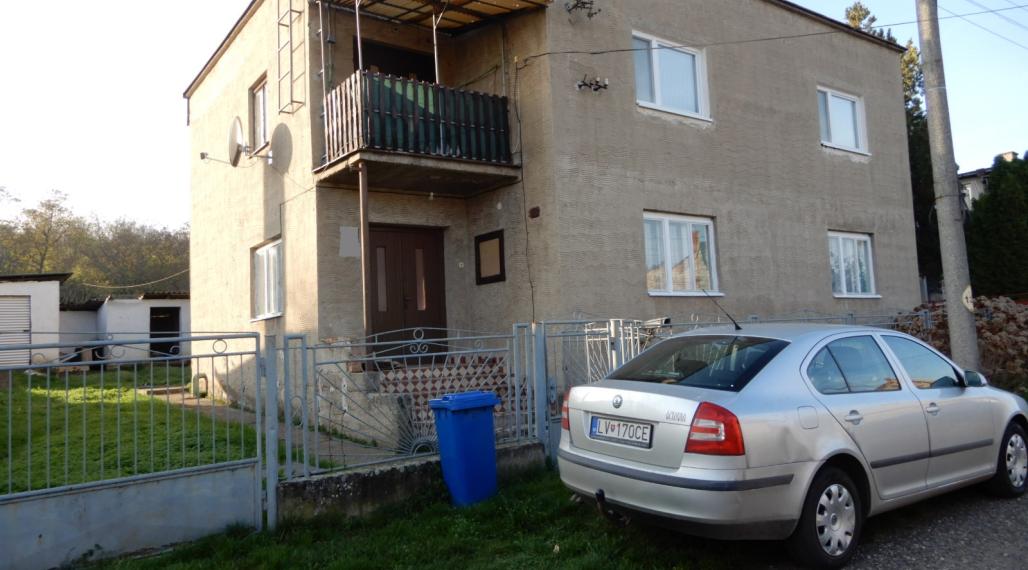 Slnečný rodinný dom, 121 m2, garáž, Pastovce, okr. Levice