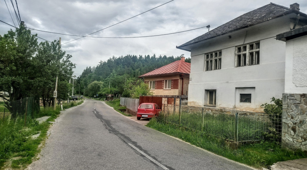 INVESTIČNÁ PRÍLEŽITOSŤ: Takmer 30-árový pozemok s obrovskou víziou v lone prírody (Miklušovce)