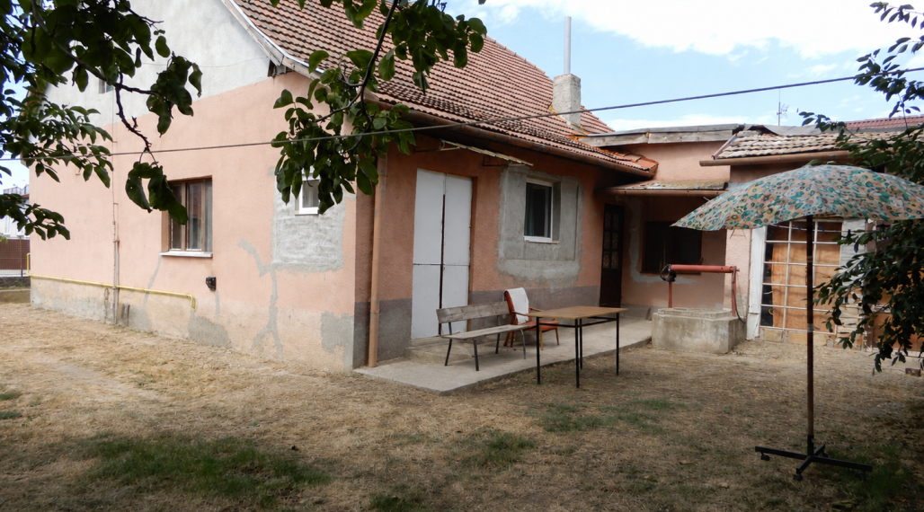 Rodinný dom, 110 m2, garáž, Čata, okr. Levice