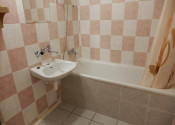 1 izbový byt,46 m2,čiastočná rekonštrukcia,Rybníky V, Levice - fotografia 6