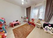 4-izb. zariadený rodinný dom 1241m2 Dvorníky pri Hlohovci, - fotografia 11